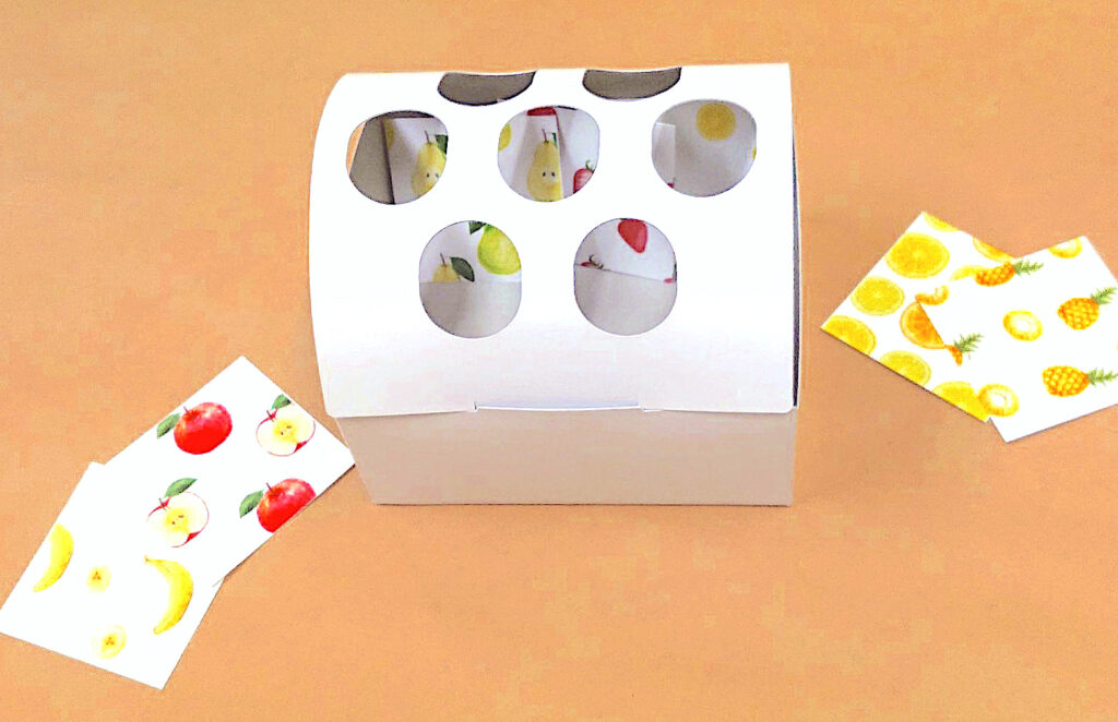 什器紹介1-2 閉じている写真