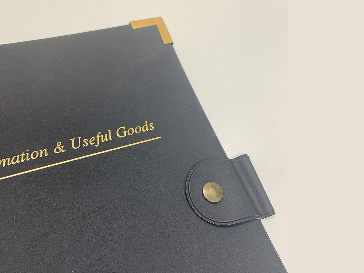 コウシンアートMMAPで作成したオリジナルメニューブック（箔押し）